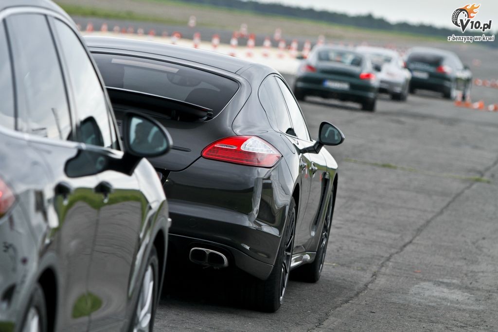 Porsche World Roadshow 2011